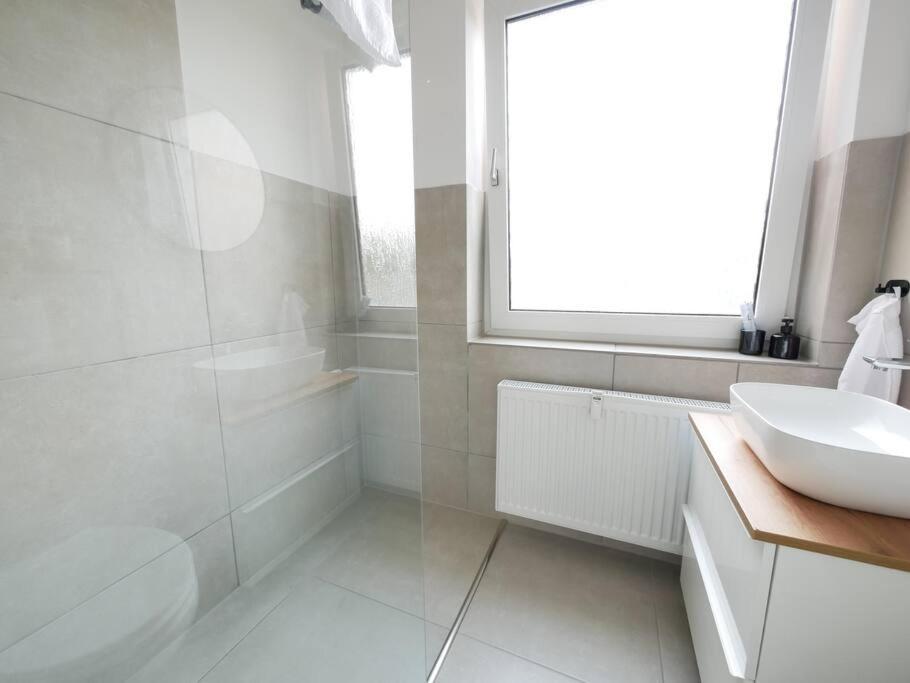 69 M², Zentral, Balkon, Stilvoll Apartment Osnabrueck Ngoại thất bức ảnh